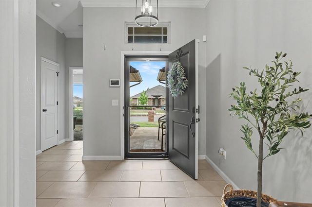 11116 NW 97th Street, Yukon, OK 73099