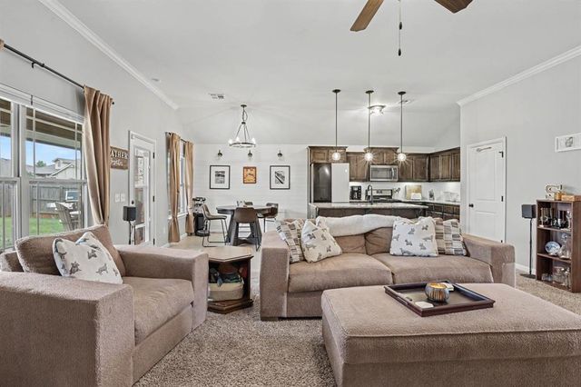 11116 NW 97th Street, Yukon, OK 73099