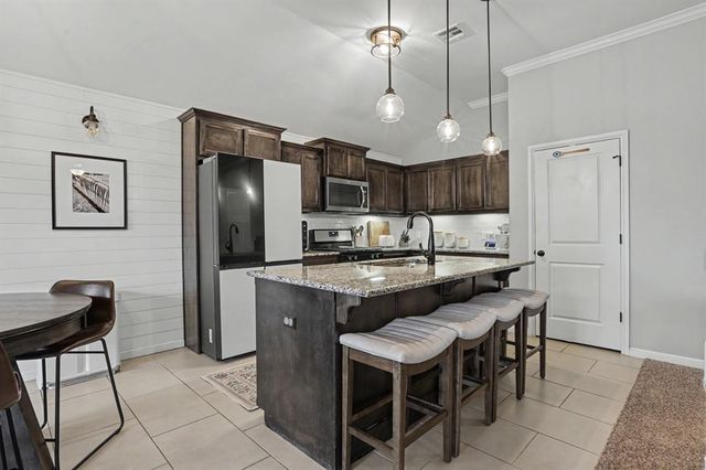 11116 NW 97th Street, Yukon, OK 73099