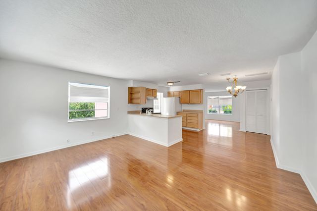 3821 NE 16th Avenue, Oakland Park, FL 33334