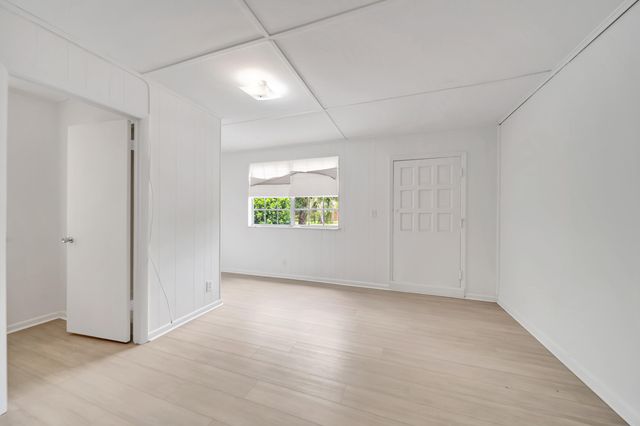 3821 NE 16th Avenue, Oakland Park, FL 33334