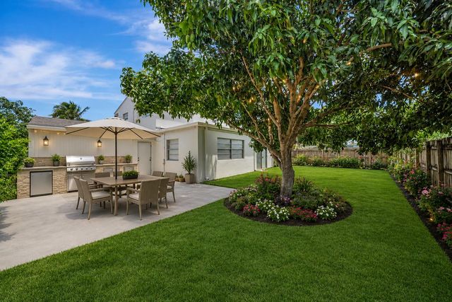 3821 NE 16th Avenue, Oakland Park, FL 33334