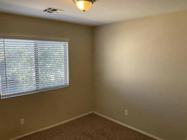 2133 N 29th Place, Mesa, AZ 85213
