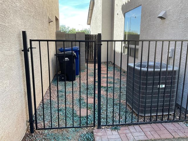 2133 N 29th Place, Mesa, AZ 85213