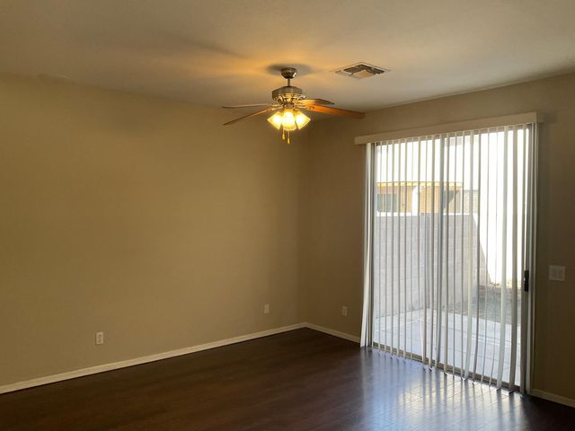 2133 N 29th Place, Mesa, AZ 85213