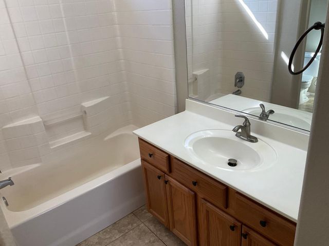 2133 N 29th Place, Mesa, AZ 85213