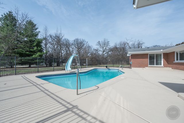 15600 Griswold Springs Road, Plano, IL 60545