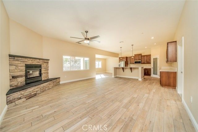 1275 Hollister, Pinon Hills, CA 92372