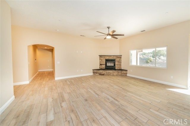 1275 Hollister, Pinon Hills, CA 92372