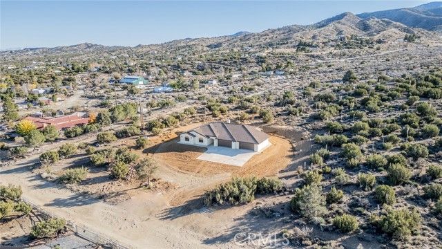 1275 Hollister, Pinon Hills, CA 92372