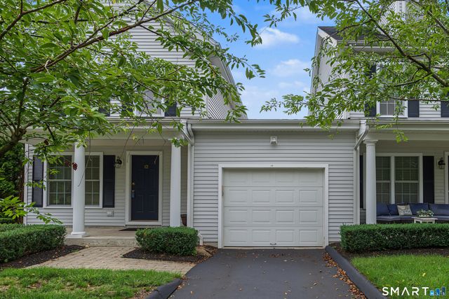 12 West Sussex Place 12, Madison, CT 06443