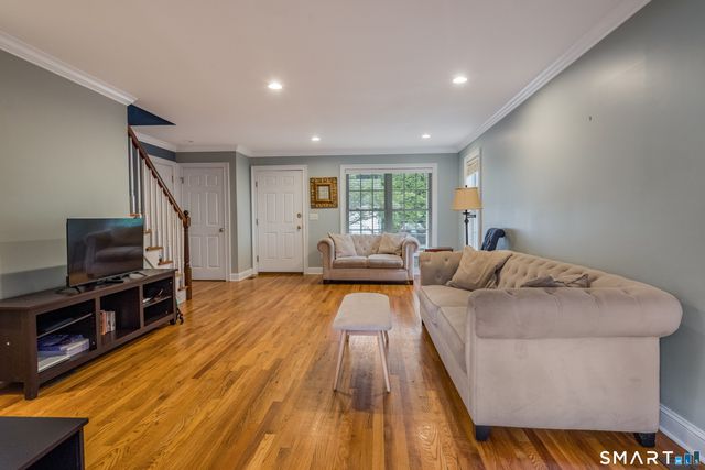 12 West Sussex Place 12, Madison, CT 06443
