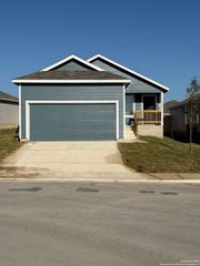 1518 Tiptop Meadow, New Braunfels, TX 78130