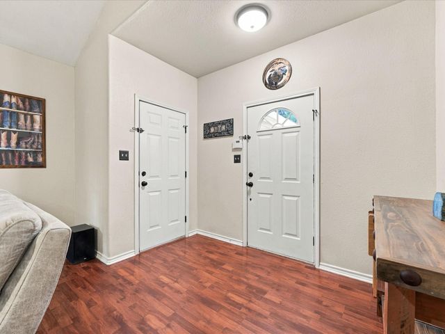 306 Sherwood Forest Street, Conroe, TX 77316