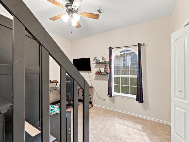 306 Sherwood Forest Street, Conroe, TX 77316