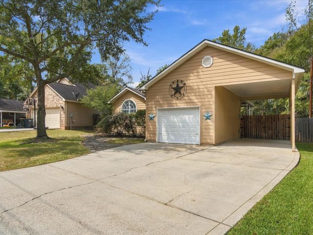 306 Sherwood Forest Street, Conroe, TX 77316