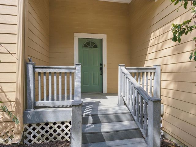306 Sherwood Forest Street, Conroe, TX 77316