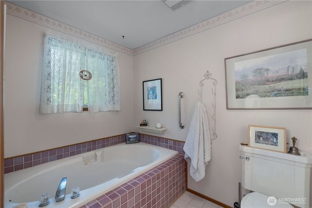 5505 Oyster Bay Road NW, Olympia, WA 98502