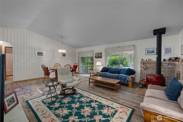 5505 Oyster Bay Road NW, Olympia, WA 98502