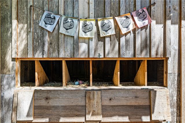 5505 Oyster Bay Road NW, Olympia, WA 98502