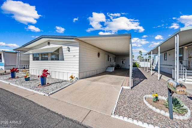 300 S VAL VISTA Drive 255, Mesa, AZ 85204