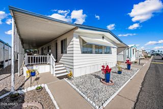 300 S VAL VISTA Drive 255, Mesa, AZ 85204