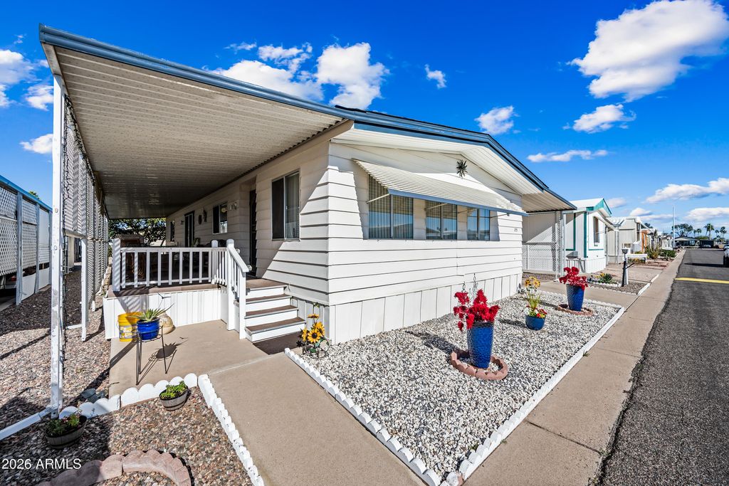 300 S VAL VISTA Drive 255, Mesa, AZ 85204