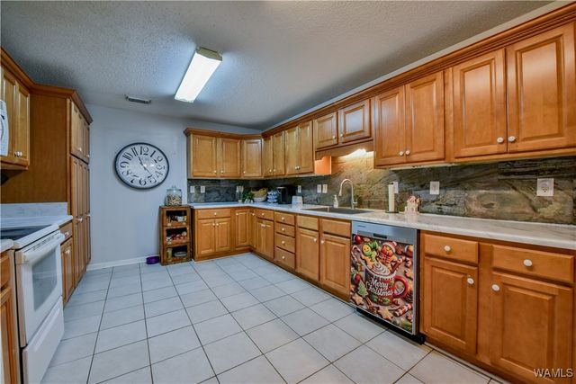 10952 Sexton Bend, Tuscaloosa, AL 35406