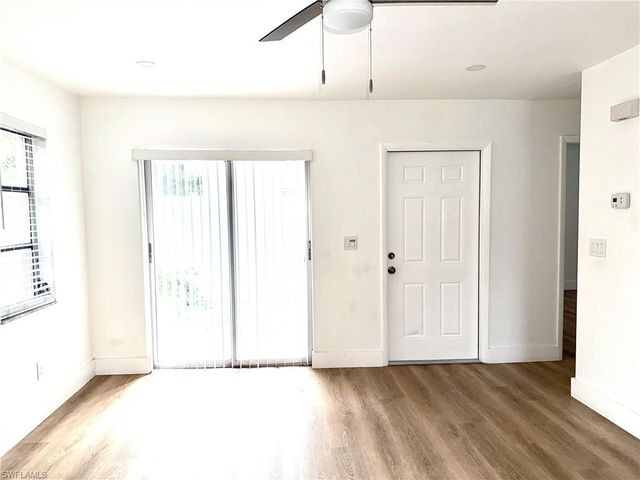 1103 SE 8th TER B, Cape Coral, FL 33990