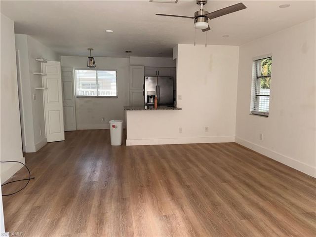 1103 SE 8th TER B, Cape Coral, FL 33990
