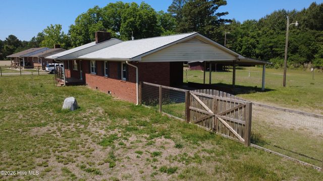 5474 Deans Road, Battleboro, NC 27809