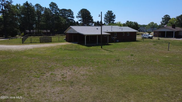 5474 Deans Road, Battleboro, NC 27809
