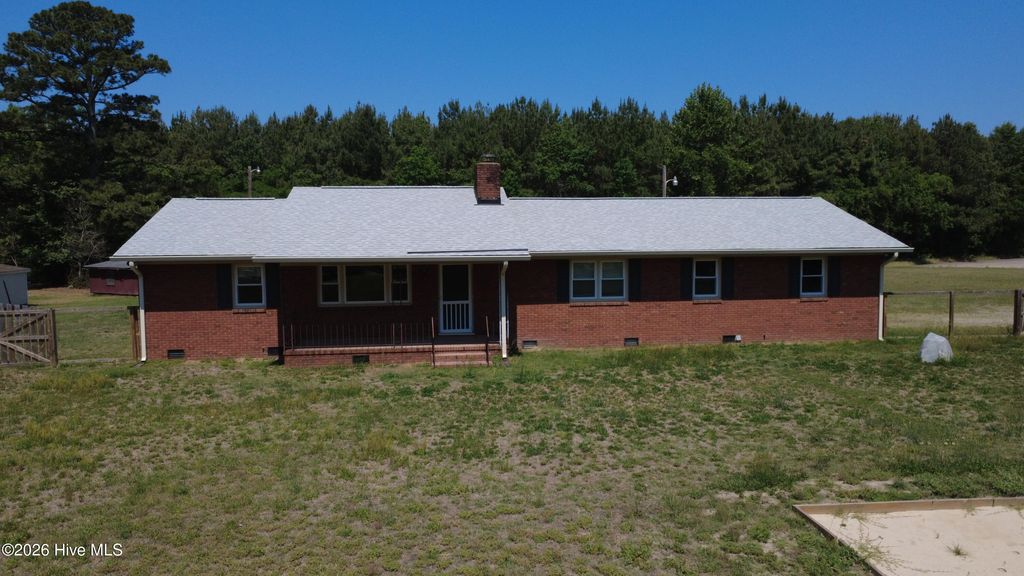 5474 Deans Road, Battleboro, NC 27809
