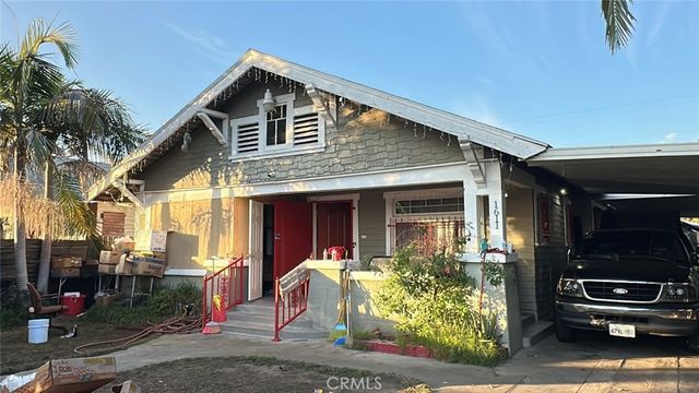 1611 46th, Los Angeles, CA 90062