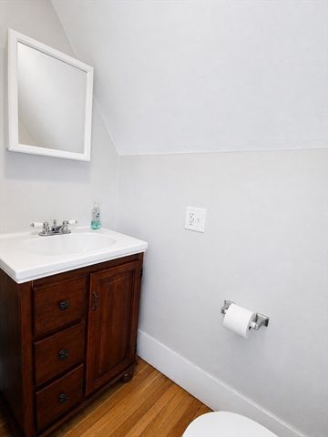 164 Warren Ave 164, Whitman, MA 02382