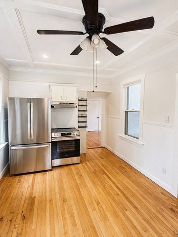164 Warren Ave 164, Whitman, MA 02382