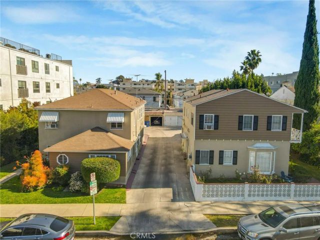 116 S Kings, Los Angeles, CA 90048