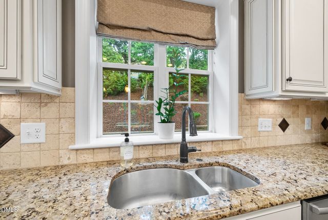 905 Golden Star Way, Wake Forest, NC 27587