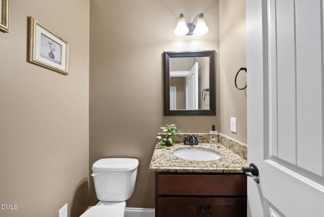 905 Golden Star Way, Wake Forest, NC 27587