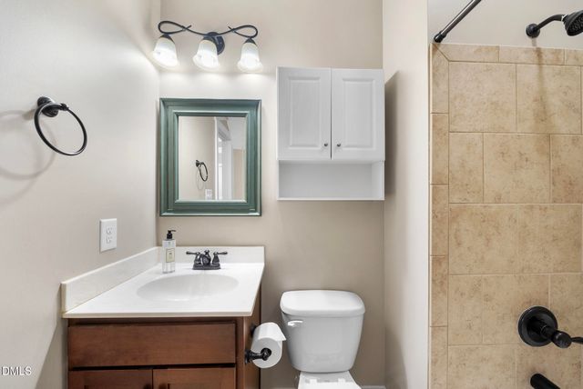 905 Golden Star Way, Wake Forest, NC 27587