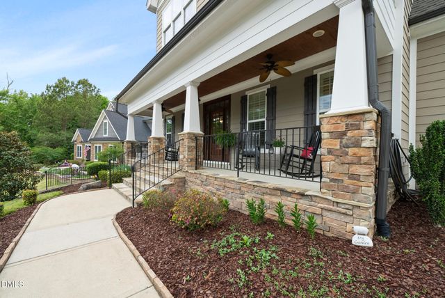 905 Golden Star Way, Wake Forest, NC 27587