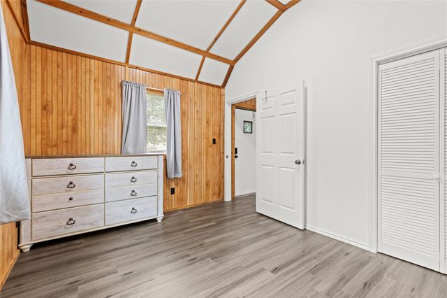 12039 Anderson Road, Willis, TX 77318
