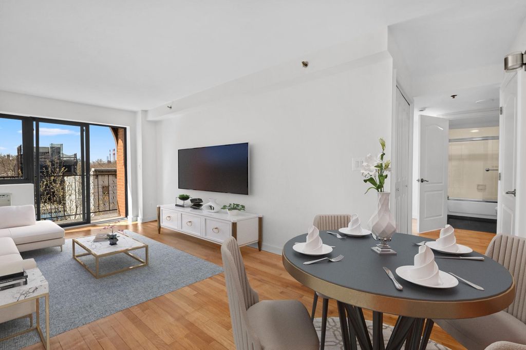 14-43 28th Avenue 4H, Astoria, NY 11102