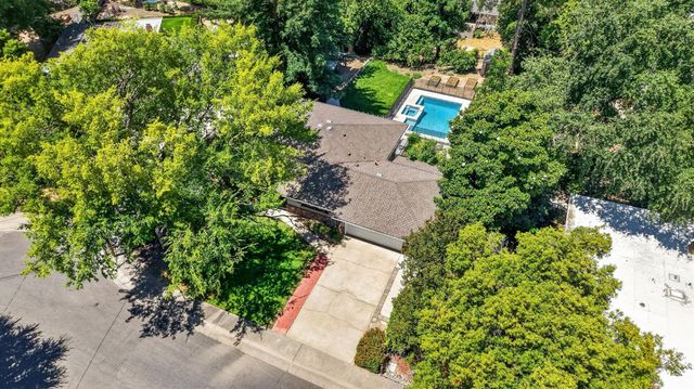 8506 Willings Way, Fair Oaks, CA 95628