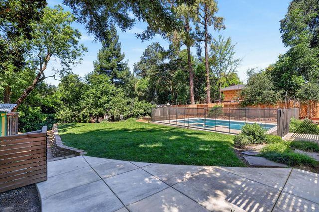 8506 Willings Way, Fair Oaks, CA 95628