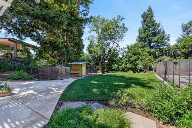 8506 Willings Way, Fair Oaks, CA 95628