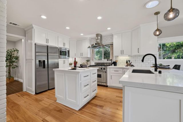 8506 Willings Way, Fair Oaks, CA 95628