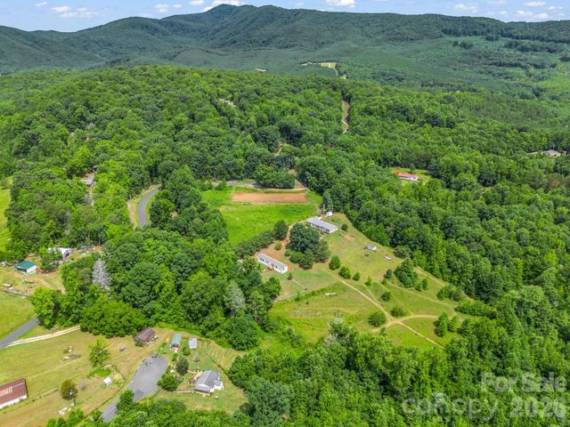 110 Judy Road, Casar, NC 28020