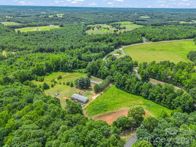 110 Judy Road, Casar, NC 28020