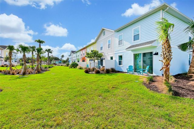 2956 ON THE ROCKS, Kissimmee, FL 34747